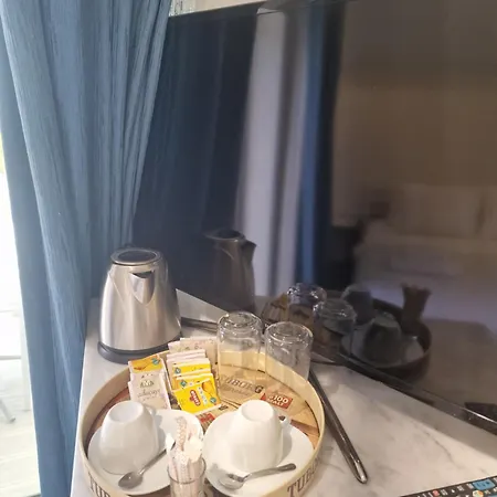 Amos Sea View * 马尔马里斯